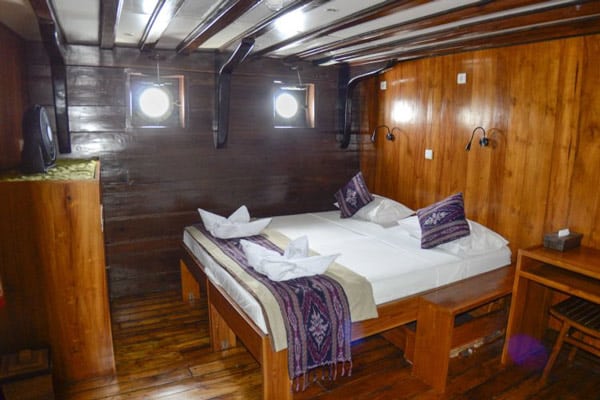 Double Cabin Lower Deck Amira Liveaboard Indonesia